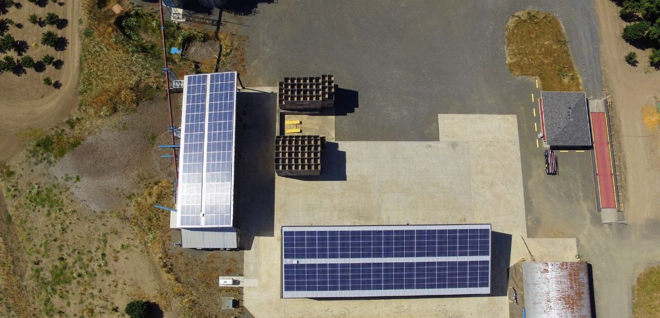 large oregon commercial solar project from above